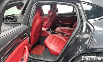 Porsche Panamera 2018 4.0 автомат (гидро), миниатюра 12