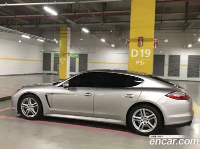 Porsche Panamera 2010 3.6 автомат (гидро), миниатюра 2