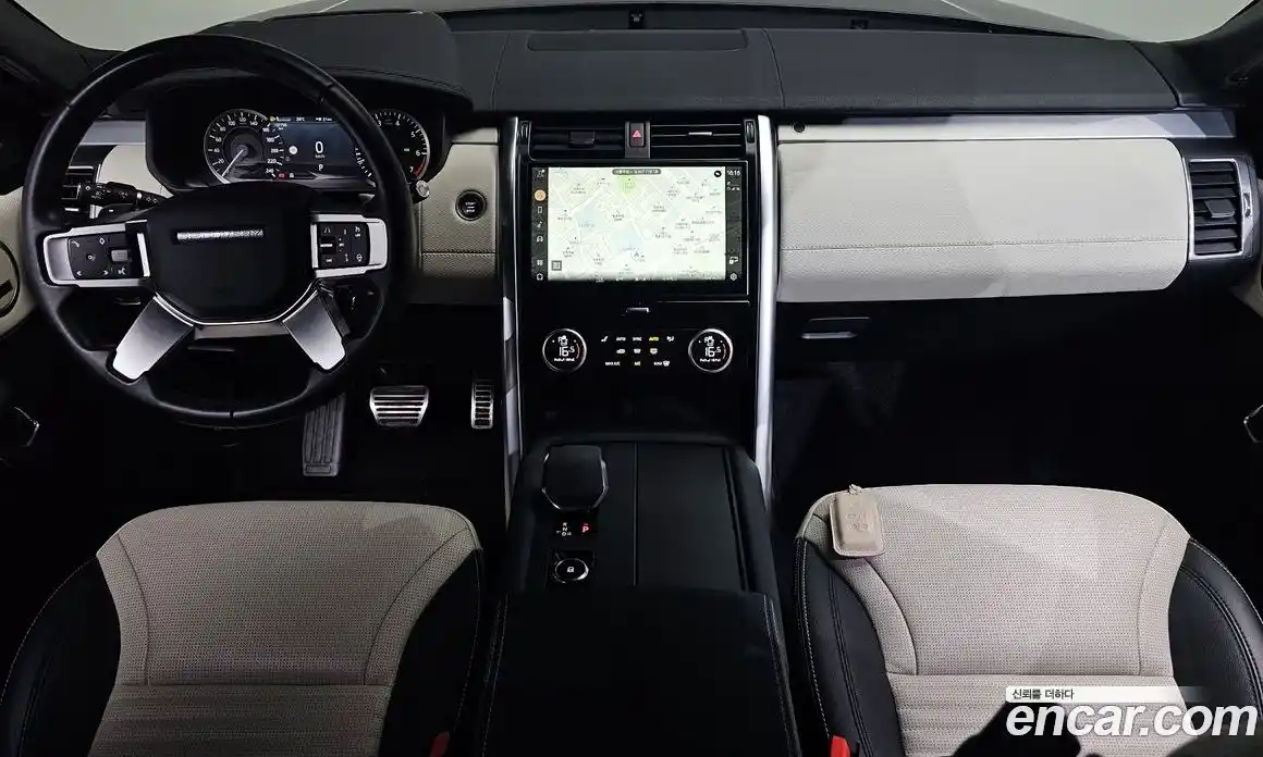 Land Rover Discovery 2023 3.0 автомат (гидро), фото 9