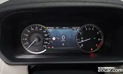 Land Rover Discovery 2023 3.0 автомат (гидро), миниатюра 10
