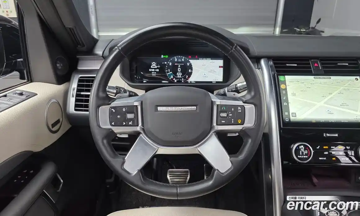 Land Rover Discovery 2022 3.0 автомат (гидро), фото 12