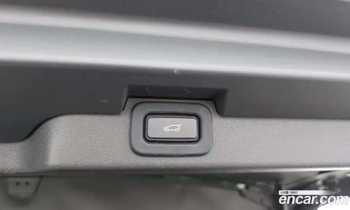 Land Rover Discovery 2022 3.0 автомат (гидро), фото 19