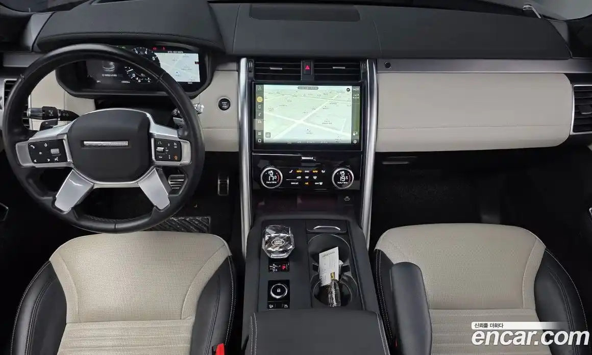 Land Rover Discovery 2022 3.0 автомат (гидро), фото 7