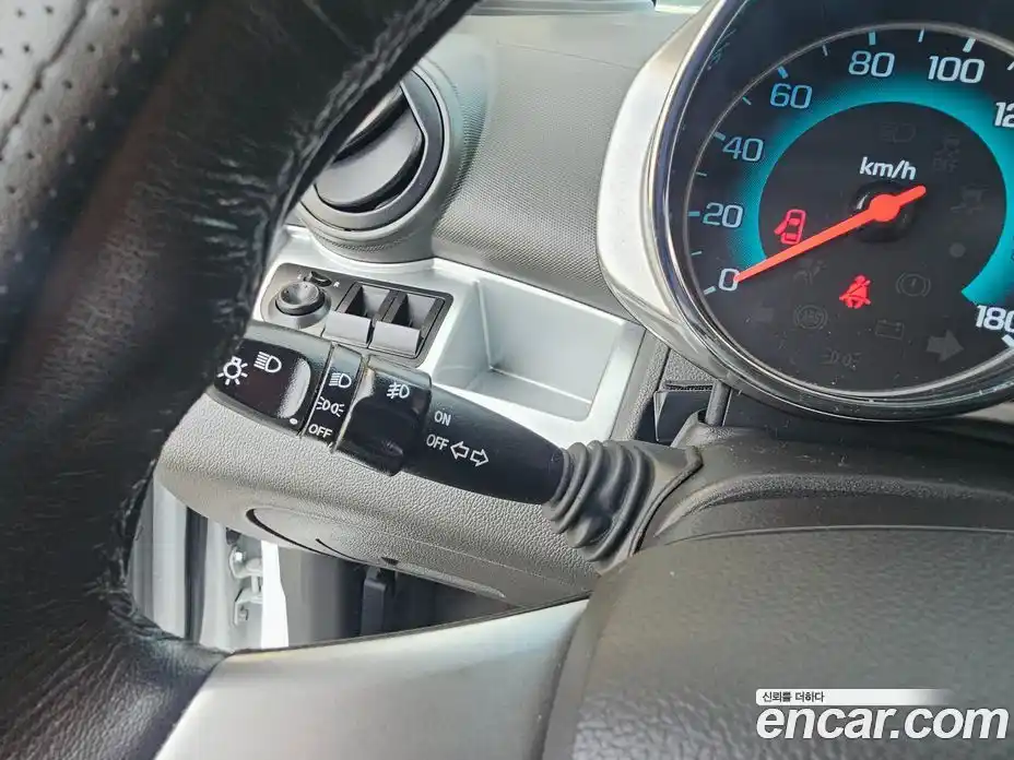 Chevrolet Spark 2014 1.0 автомат (гидро), фото 18