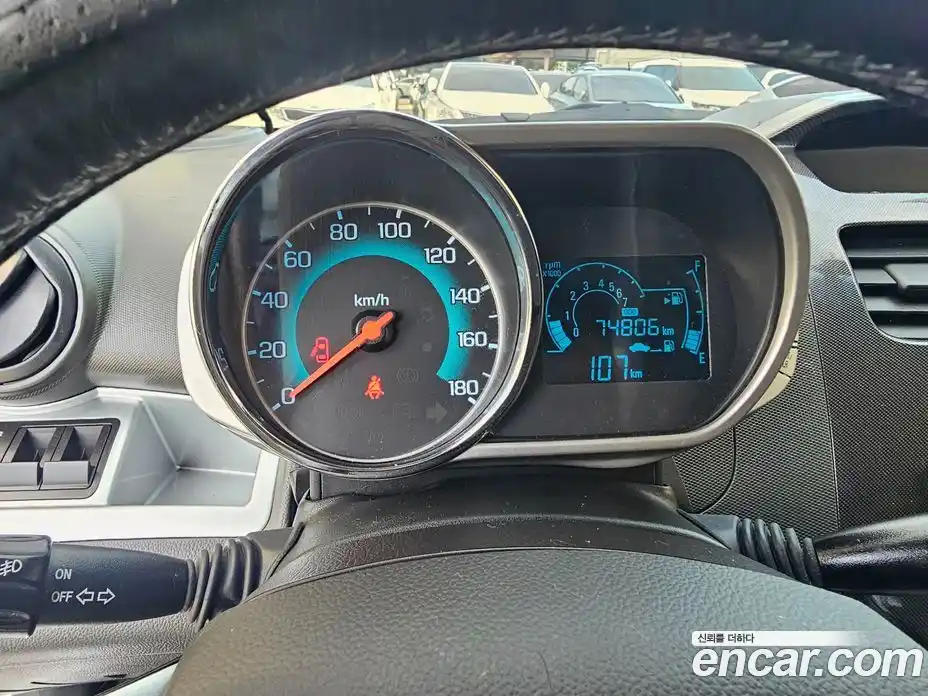 Chevrolet Spark 2014 1.0 автомат (гидро), фото 8