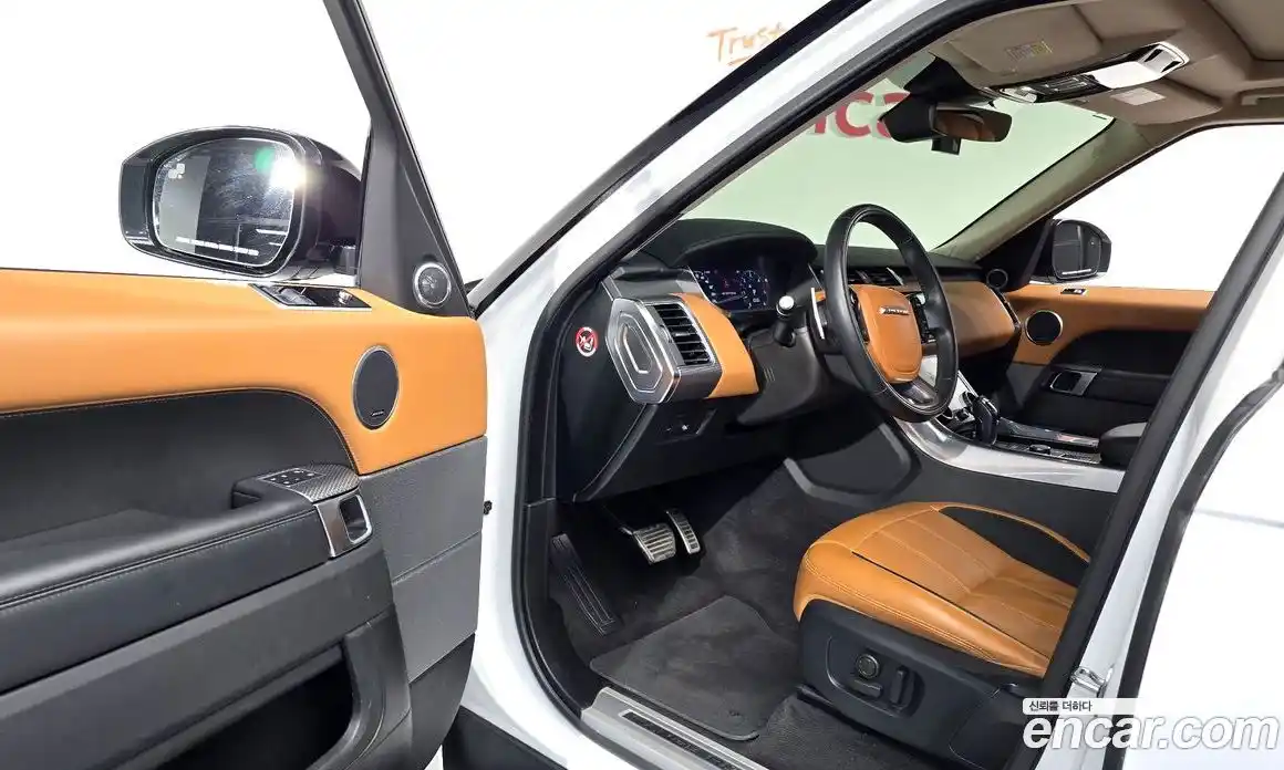 Land Rover Range Rover Sport 2019 3.0 автомат (гидро), фото 13