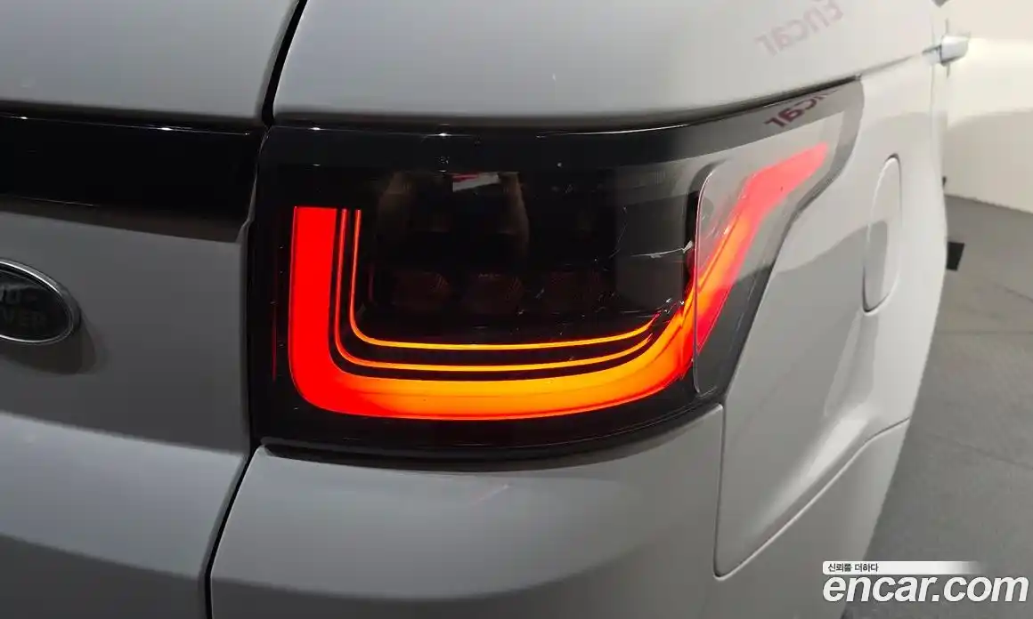 Land Rover Range Rover Sport 2019 3.0 автомат (гидро), фото 9