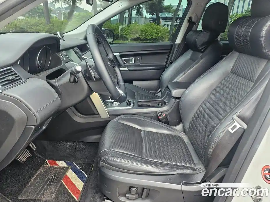Land Rover Discovery Sport 2016 2.0 автомат (гидро), фото 13
