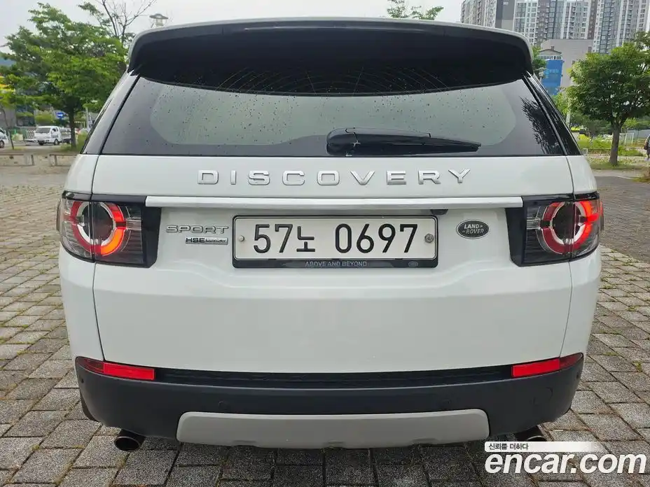 Land Rover Discovery Sport 2016 2.0 автомат (гидро), фото 6