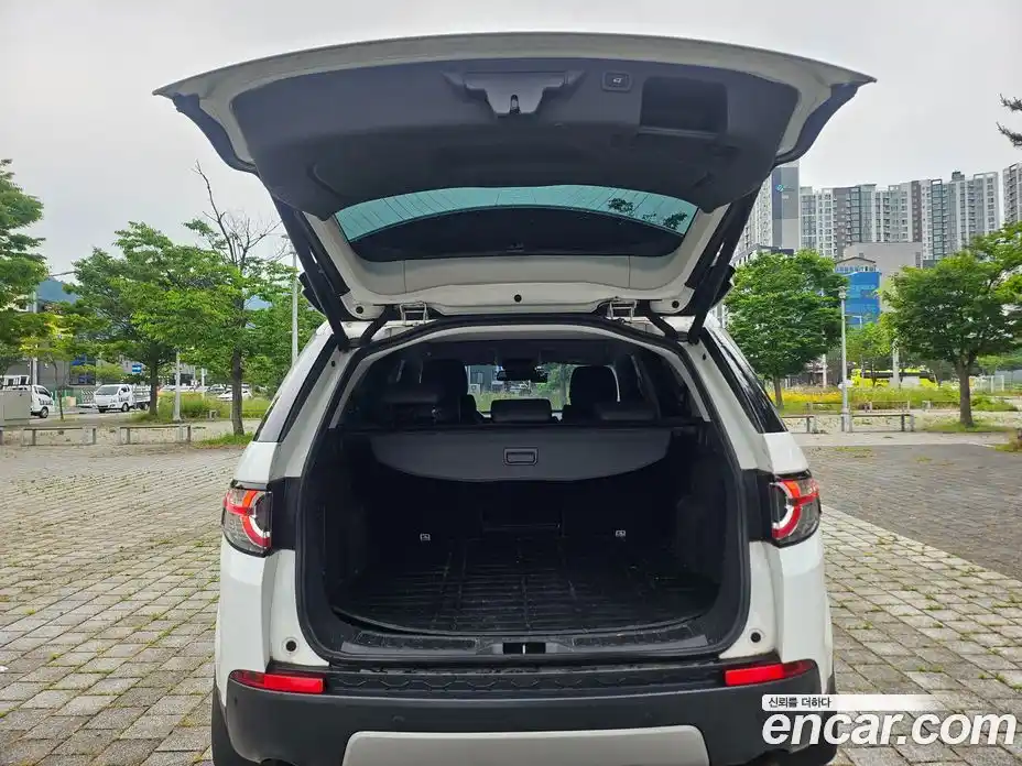 Land Rover Discovery Sport 2016 2.0 автомат (гидро), фото 8