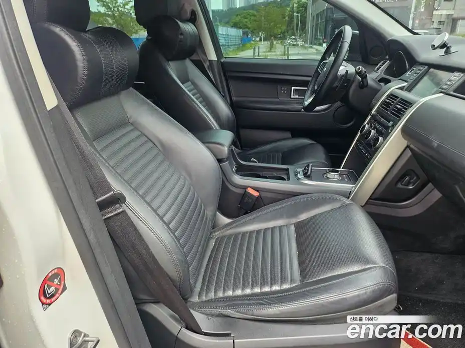 Land Rover Discovery Sport 2016 2.0 автомат (гидро), фото 9