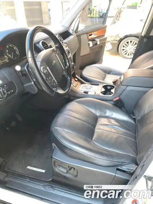 Land Rover Discovery 2013 3.0 автомат (гидро), фото 10