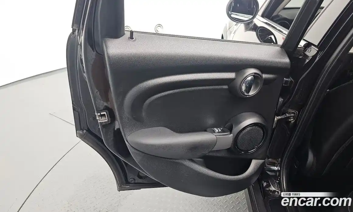 Mini Cooper 2019 1.5 автомат (гидро), фото 14