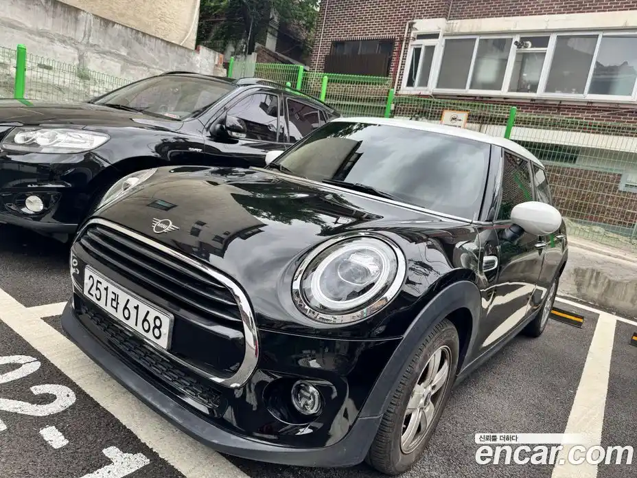 Mini Cooper 2020 1.5 автомат (гидро), фото 6