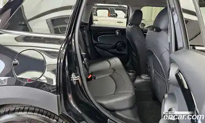 Mini Cooper 2023 1.5 автомат (гидро), миниатюра 12