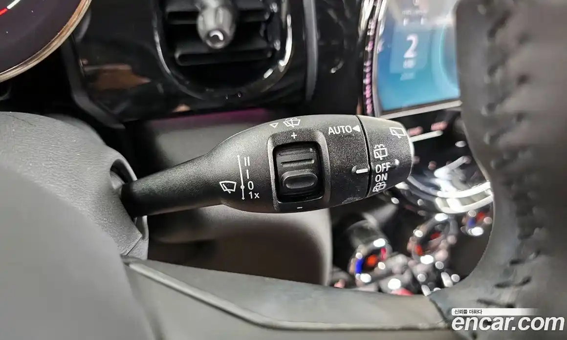 Mini Cooper 2023 1.5 автомат (гидро), фото 18