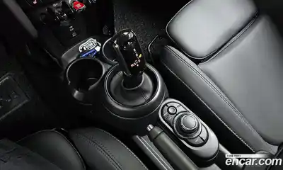 Mini Cooper 2023 1.5 автомат (гидро), миниатюра 9