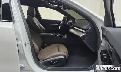 BMW 5 серия 2025 2.0 автомат (гидро), миниатюра 11