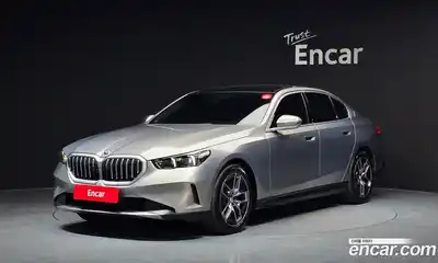 BMW 5 серия, 2025, 8 227 км