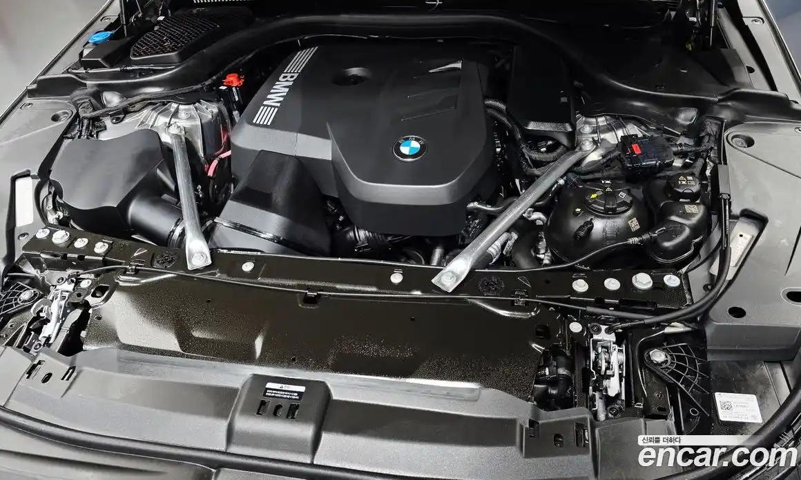 BMW 5 серия 2025 2.0 автомат (гидро), фото 6
