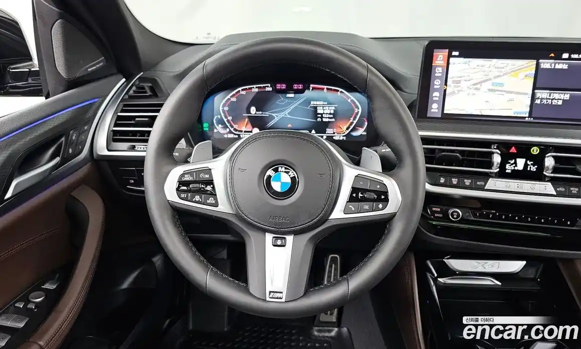 BMW X4 2025 2.0 автомат (гидро), фото 13