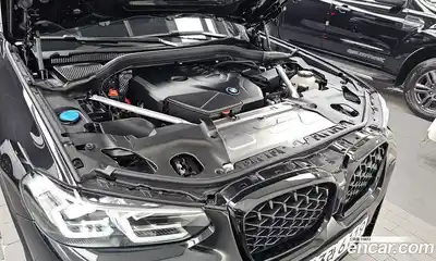 BMW X4 2025 2.0 автомат (гидро), миниатюра 6