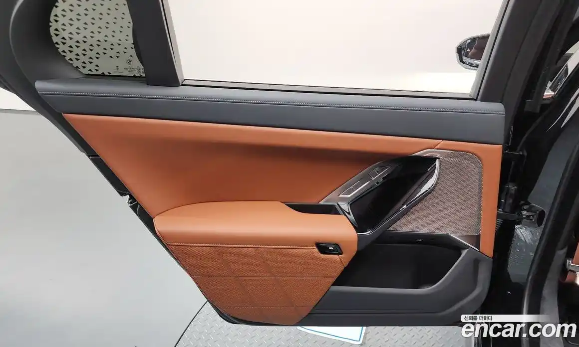BMW 7 серия 2025 3.0 автомат (гидро), фото 15