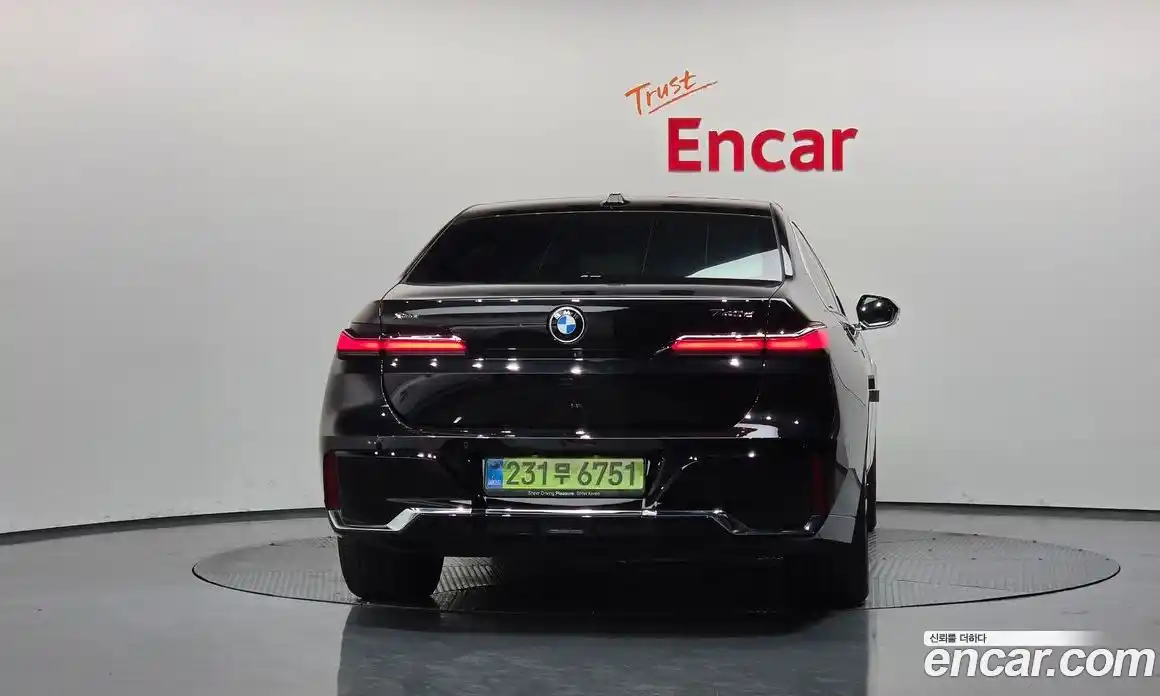 BMW 7 серия 2025 3.0 автомат (гидро), фото 4