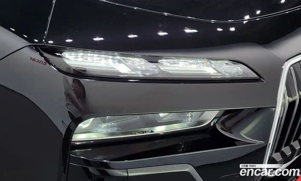 BMW 7 серия 2025 3.0 автомат (гидро), фото 8