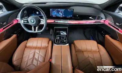BMW 7 серия 2025 3.0 автомат (гидро), миниатюра 10
