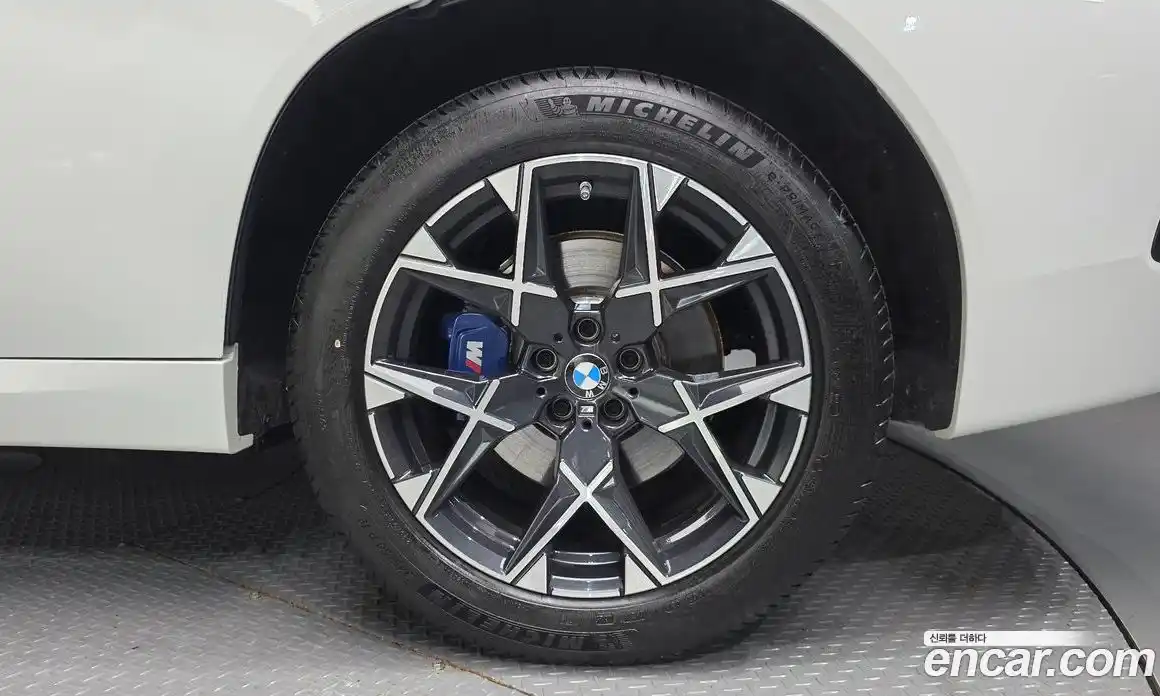 BMW X3 2025 2.0 автомат (гидро), фото 7