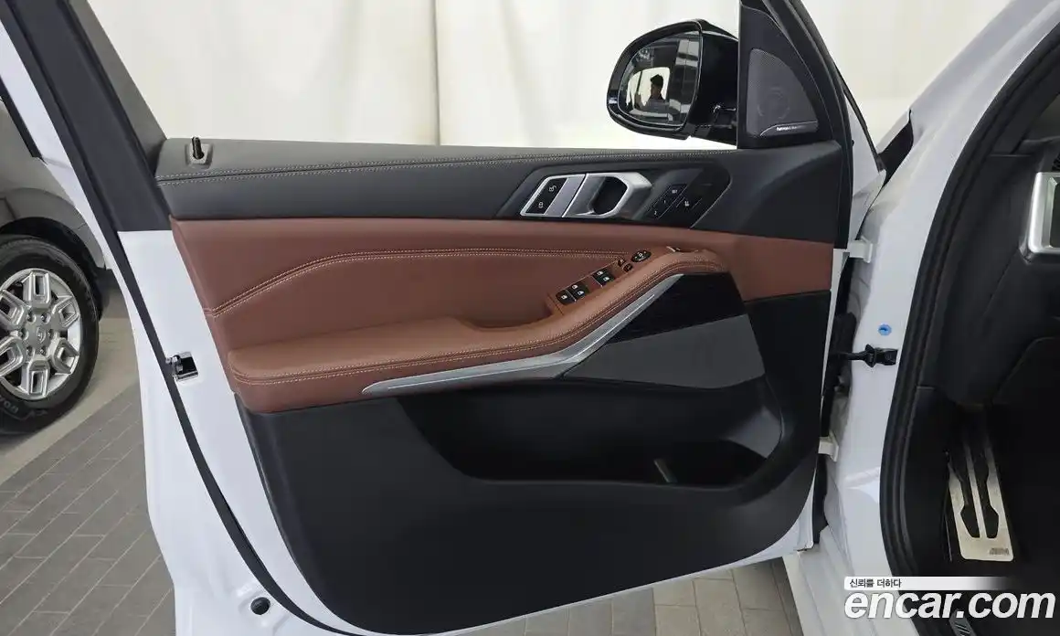 BMW X5 2024 3.0 автомат (гидро), фото 14