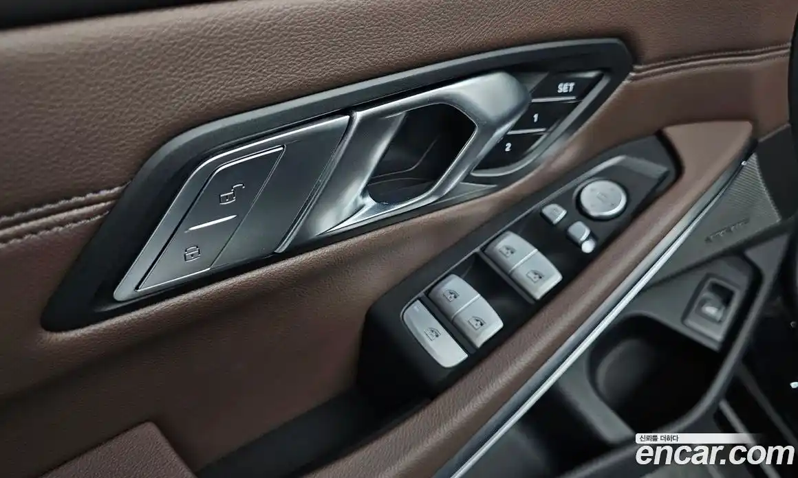 BMW 3 серия 2024 3.0 автомат (гидро), фото 30