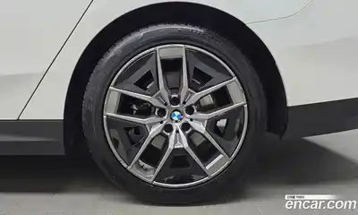 BMW 5 серия 2023 2.0 автомат (гидро), миниатюра 7