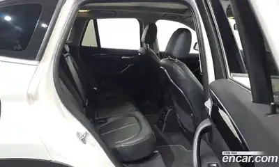 BMW X1 2022 2.0 автомат (гидро), миниатюра 12