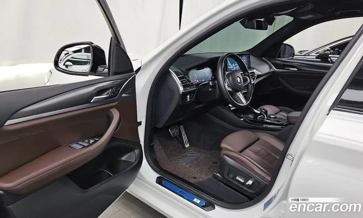 BMW X3 2023 2.0 автомат (гидро), фото 13