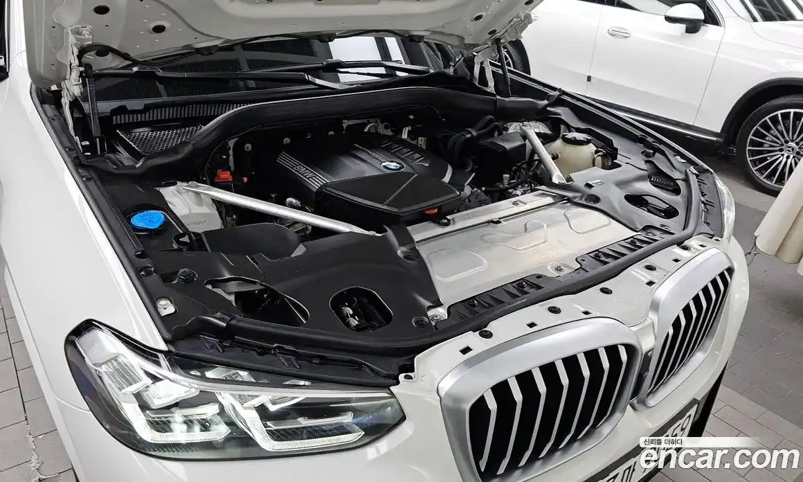 BMW X3 2023 2.0 автомат (гидро), фото 6