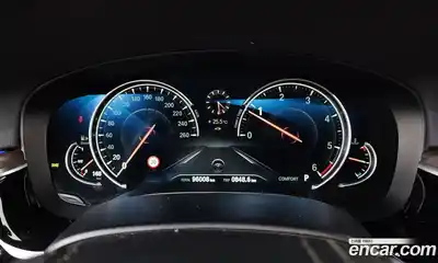 BMW 5 серия 2017 2.0 автомат (гидро), миниатюра 11
