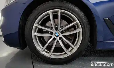 BMW 5 серия 2017 2.0 автомат (гидро), миниатюра 5