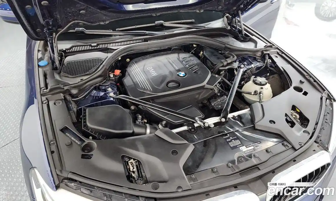BMW 5 серия 2017 2.0 автомат (гидро), фото 6