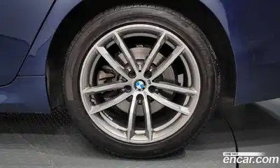 BMW 5 серия 2017 2.0 автомат (гидро), миниатюра 7