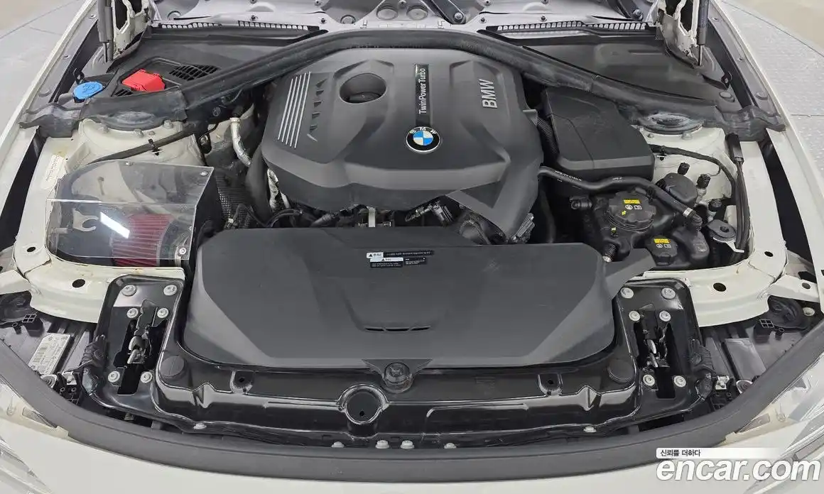 BMW 3 серия 2017 2.0 автомат (гидро), фото 6