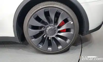 Tesla Model Y 2024 0.2 автомат (гидро), миниатюра 7 Tesla Model Y 2024 0.2 автомат (гидро), миниатюра 7