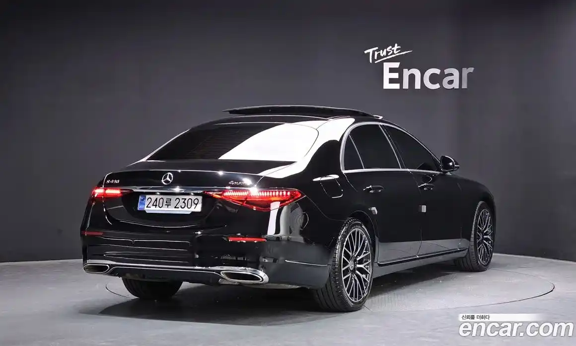 Mercedes-Benz S-Class 2025 3.0 гидро, фото 1 Mercedes-Benz S-Class 2025 3.0 гидро, фото 1
