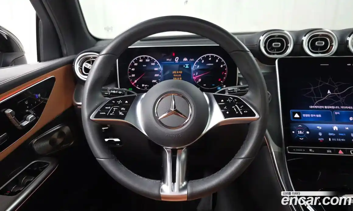 Mercedes-Benz GLC-Class 2025 2.0 гидро, фото 18 Mercedes-Benz GLC-Class 2025 2.0 гидро, фото 18