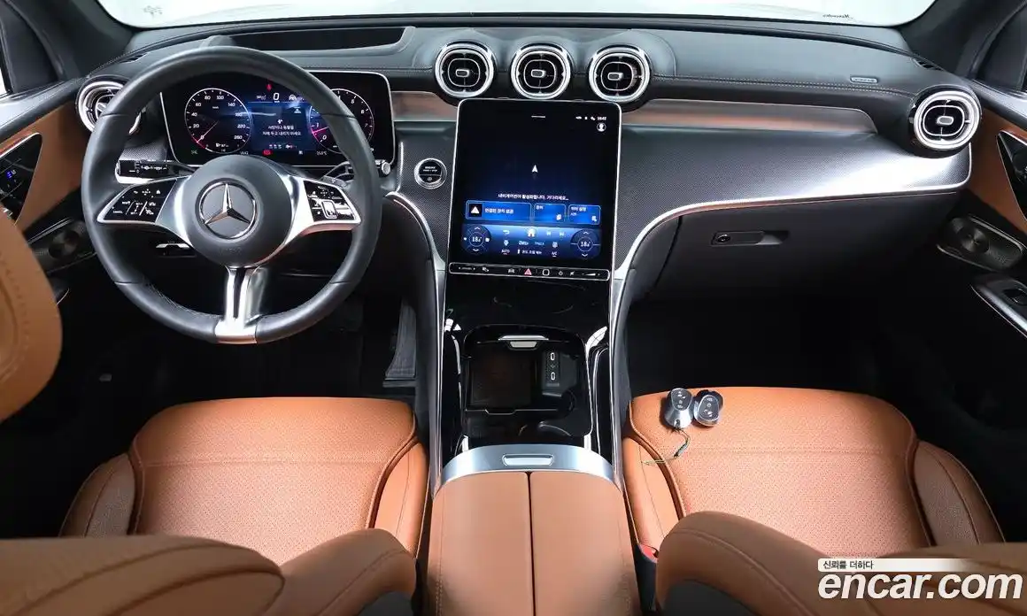 Mercedes-Benz GLC-Class 2025 2.0 гидро, фото 10 Mercedes-Benz GLC-Class 2025 2.0 гидро, фото 10