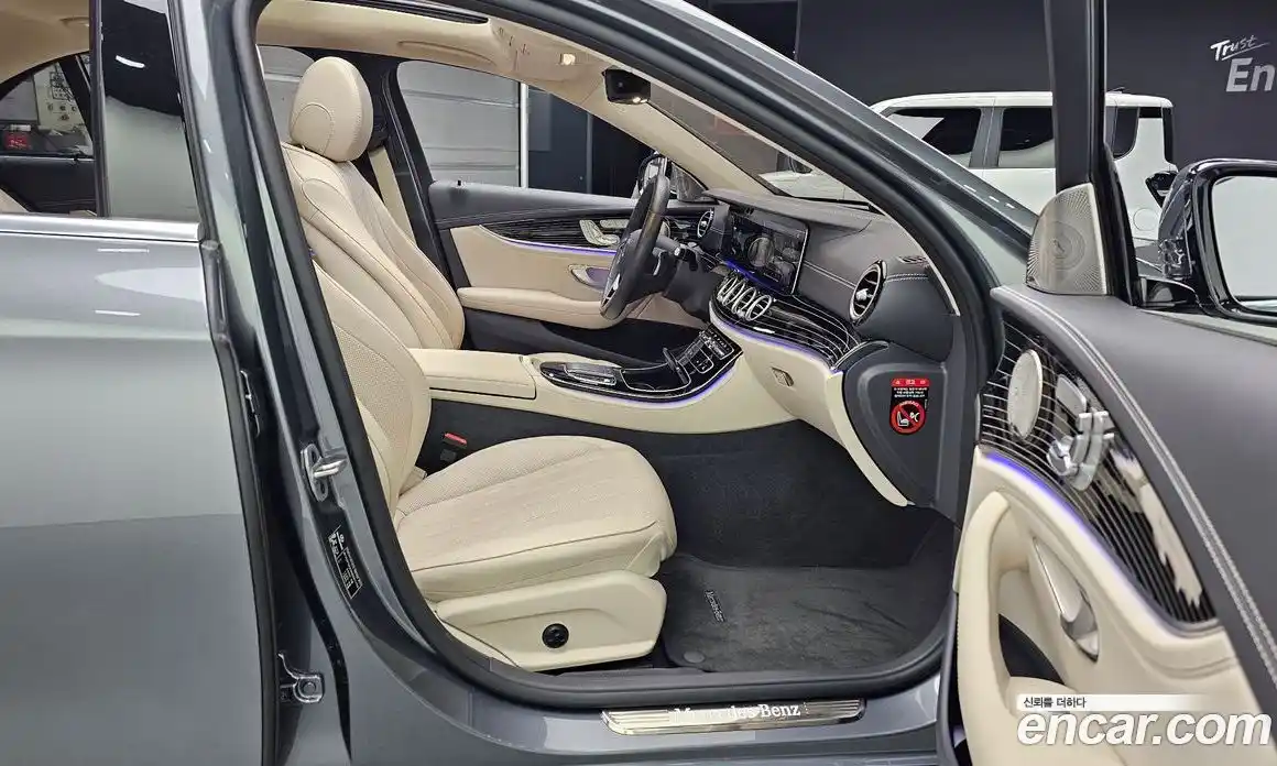 Mercedes-Benz E-Class 2022 3.0 автомат (гидро), фото 13