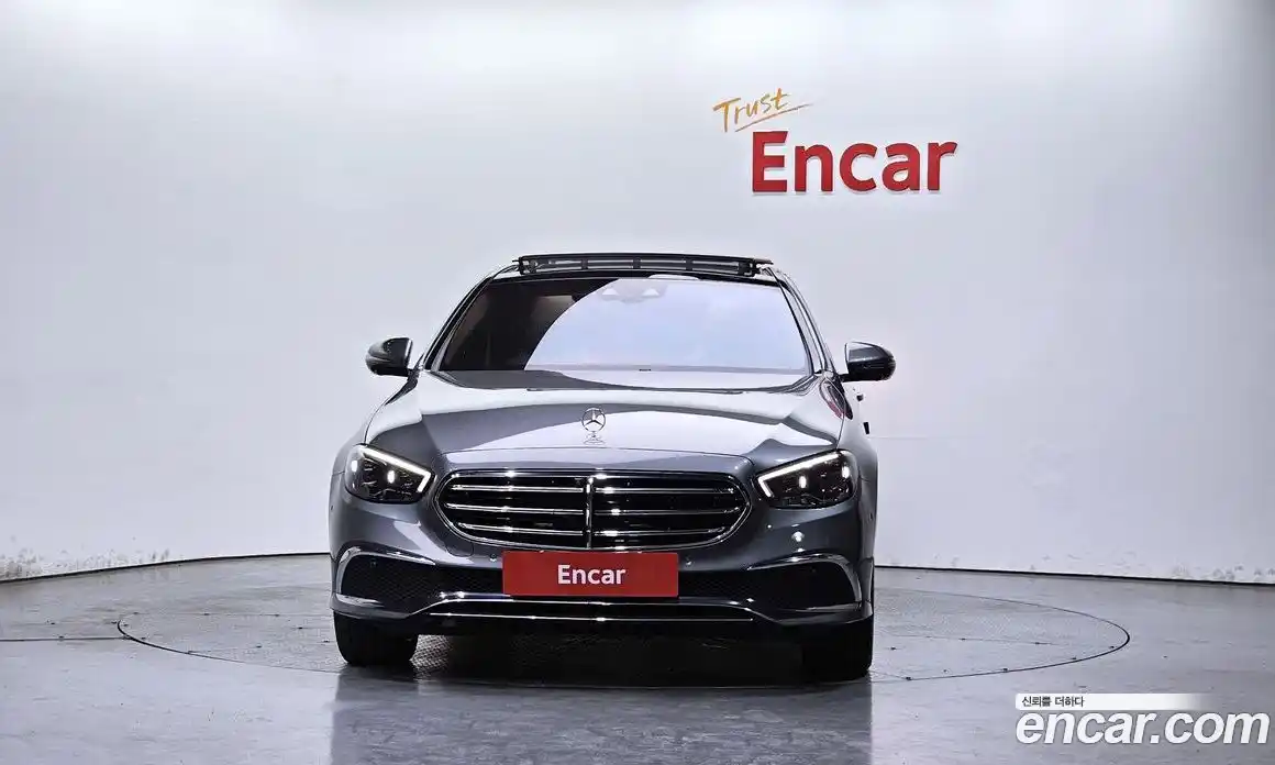 Mercedes-Benz E-Class 2022 3.0 автомат (гидро), фото 3
