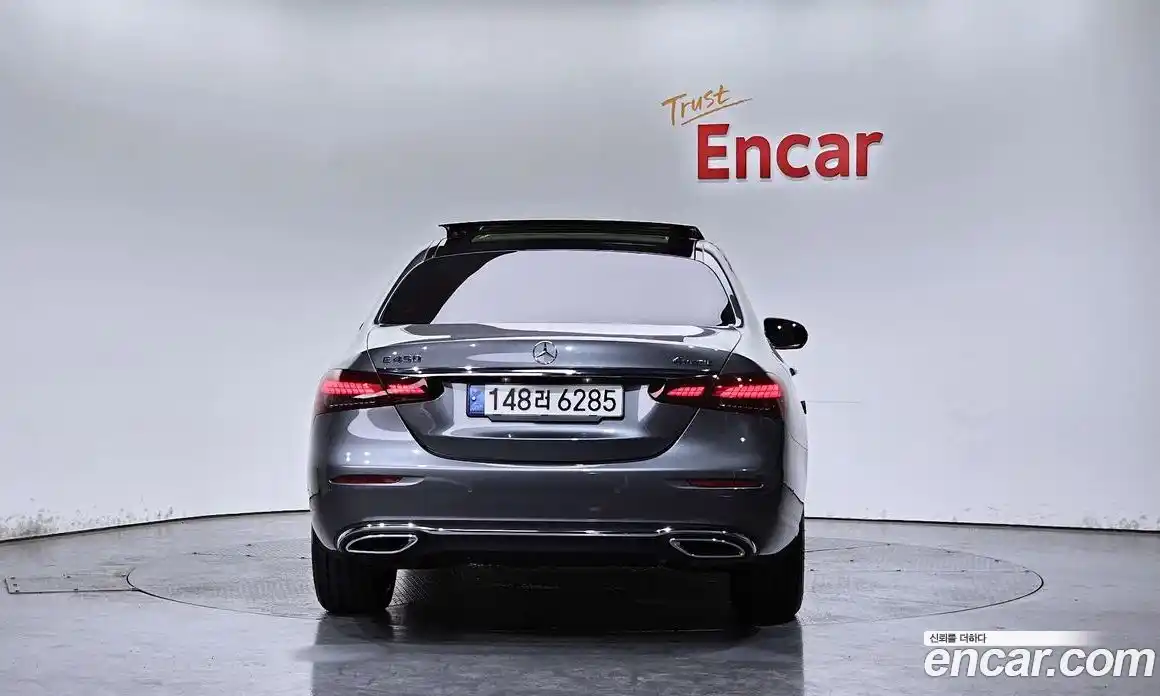 Mercedes-Benz E-Class 2022 3.0 автомат (гидро), фото 4