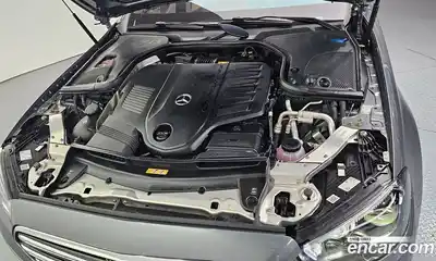 Mercedes-Benz E-Class 2022 3.0 автомат (гидро), миниатюра 6
